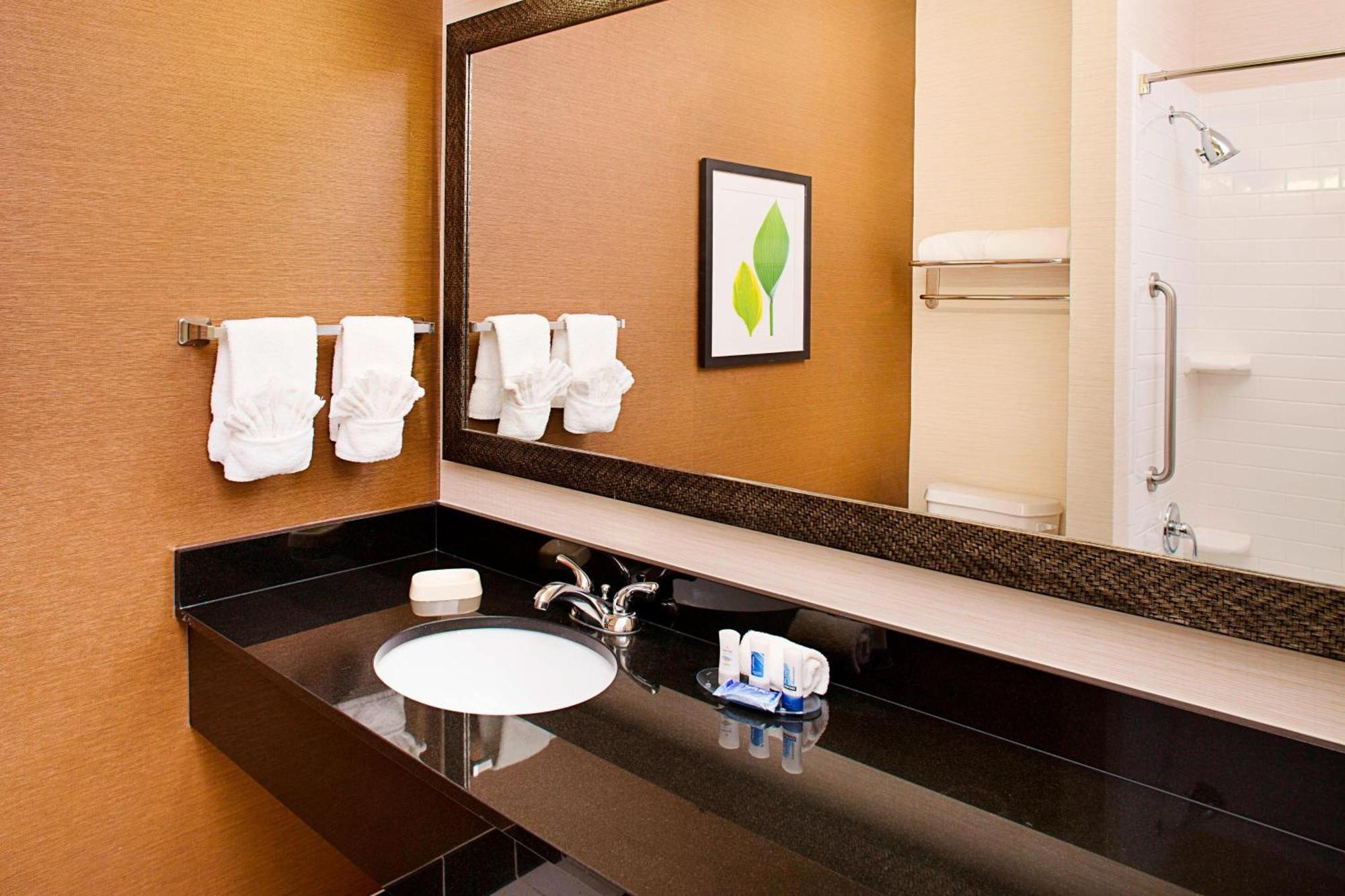 Fairfield Inn & Suites By Marriott San Antonio Seaworld / Westover Hills Zewnętrze zdjęcie