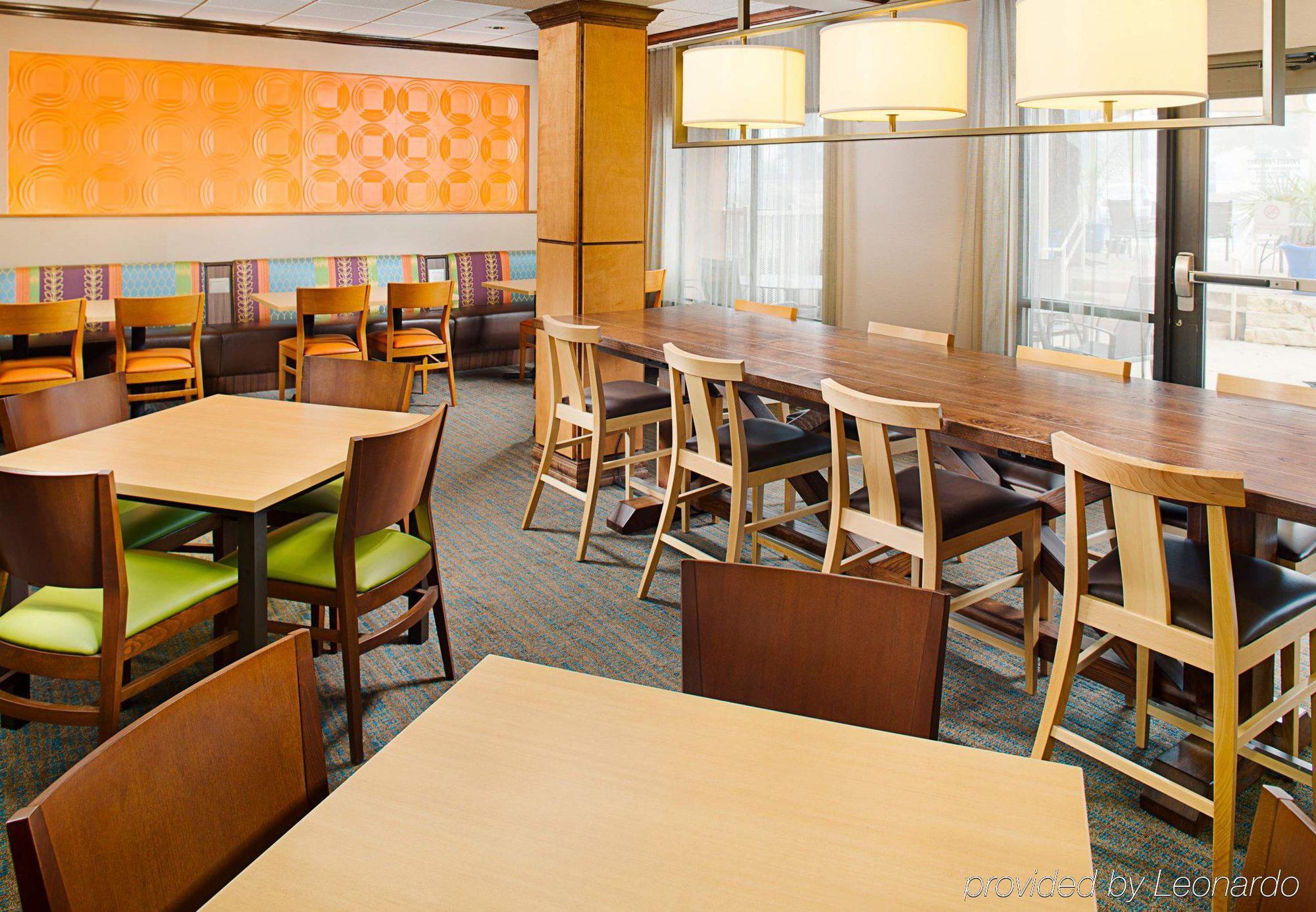 Fairfield Inn & Suites By Marriott San Antonio Seaworld / Westover Hills Zewnętrze zdjęcie