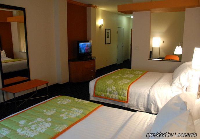 Fairfield Inn & Suites By Marriott San Antonio Seaworld / Westover Hills Zewnętrze zdjęcie